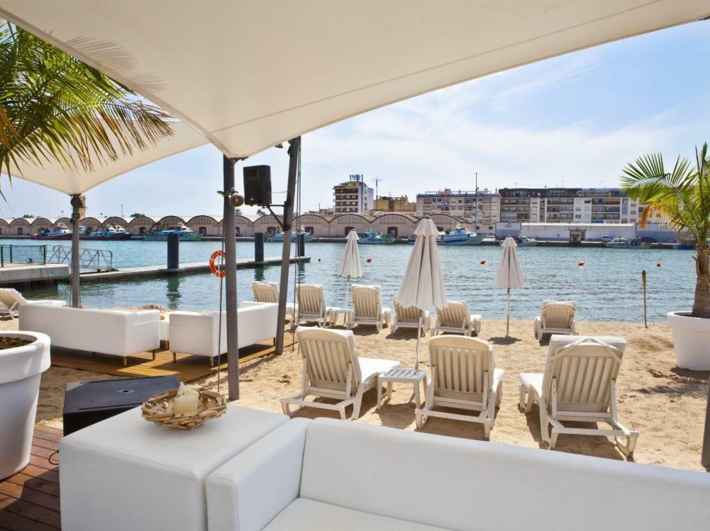 Apartamento Con Piscina Y Parking Leilighet Gandía Eksteriør bilde